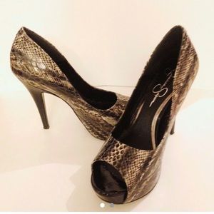 Jessica Simpson size 8 heels EUC